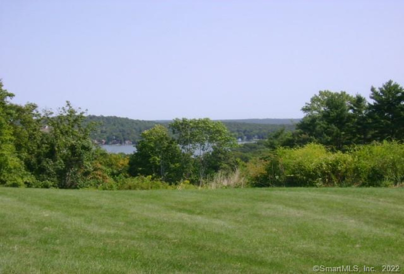 510 Highland Terrace, East Hampton, Connecticut 06424, 4 Bedrooms Bedrooms, 8 Rooms Rooms,2 BathroomsBathrooms,Single Family For Sale,For Sale,Highland,170372447