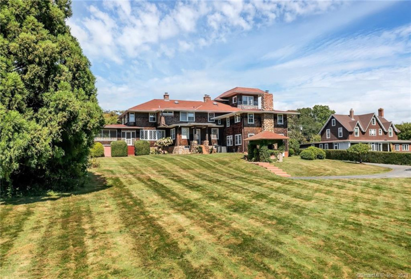 151 Tyler Avenue, Groton, Connecticut 06340, 7 Bedrooms Bedrooms, 14 Rooms Rooms,3 BathroomsBathrooms,Residential Rental,For Sale,Tyler,170436895