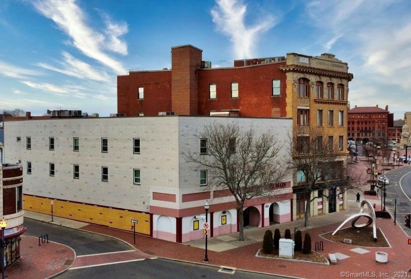 122 Main Street, New Britain, Connecticut 06051, ,Commercial For Lease,For Sale,Main,170458630