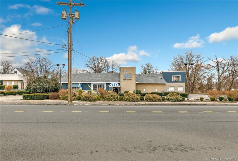 326 Ferry Boulevard, Stratford, Connecticut 06615, ,Commercial For Sale,For Sale,Ferry,170460468